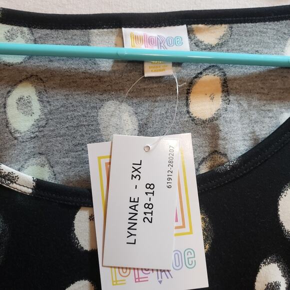 Lularoe Lynnae Shirt Womens 3XL Black High Low Scooped Neck Long Sleeve Top New - Picture 5 of 5